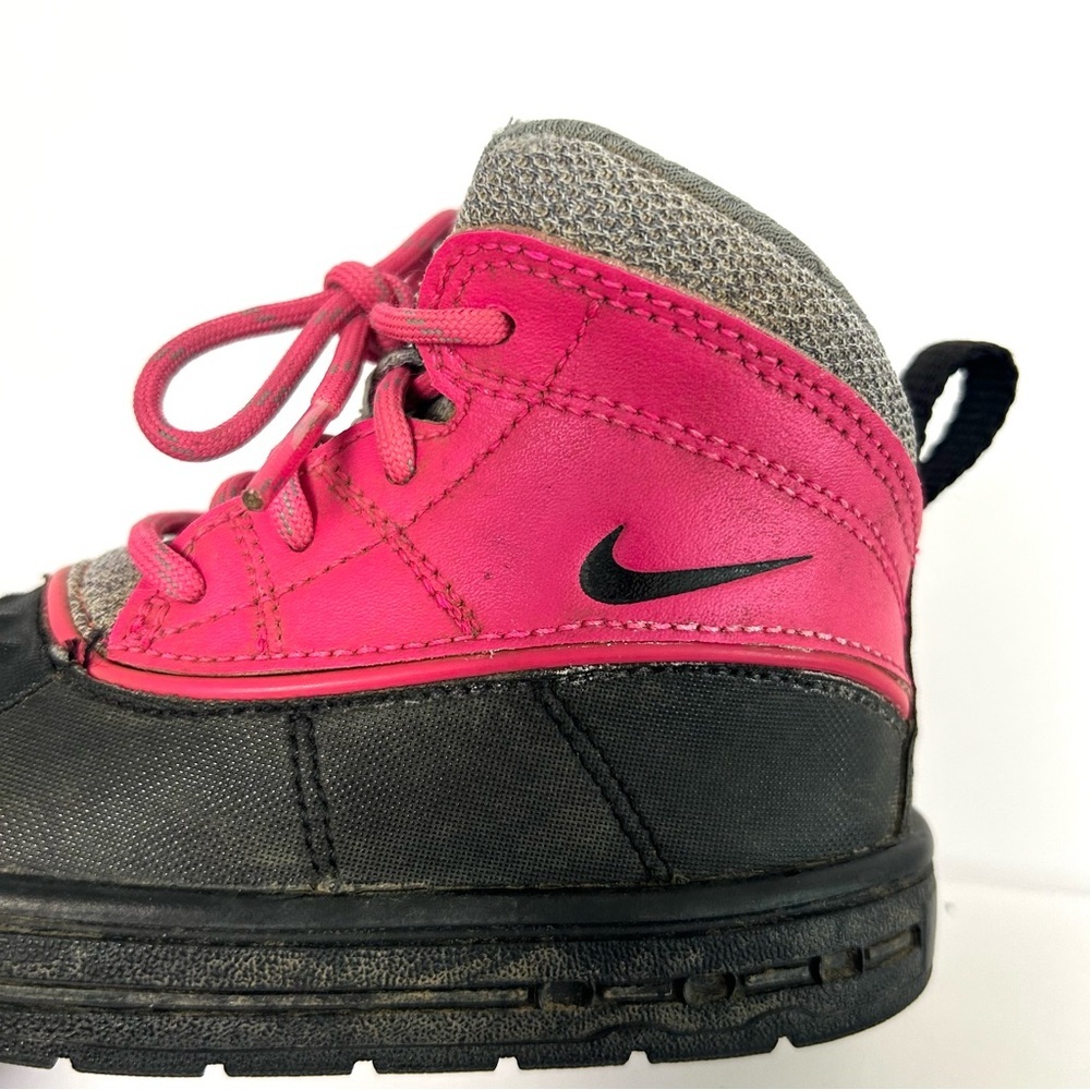 Nike Woodside 2 High Baby Toddler Boot Shoe Leather Rain Pink Gray Girl's Size 6 - Picture 10 of 11